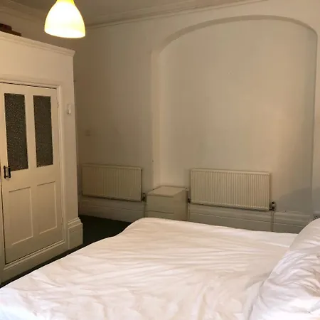 Chandos House شقة